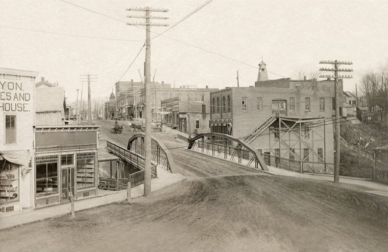 Bridge Looking North 1a