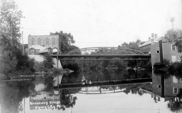 Broadway Bridge - 10a