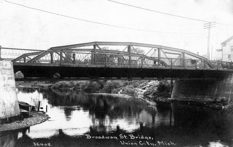 Broadway Bridge - 9a