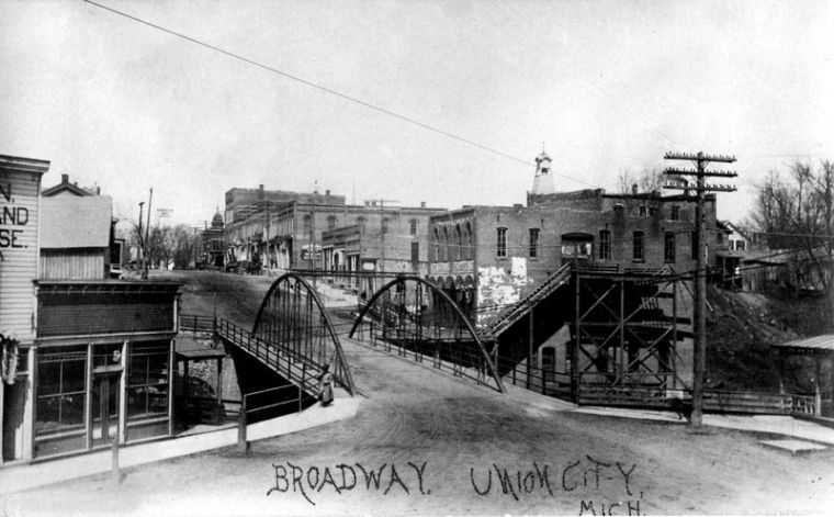 Broadway Bridge pre 1908